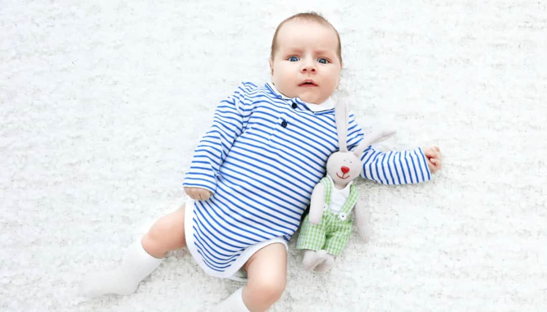 Jak zrobić przytulankę dla niemowlaka - bezpieczne materiały i techniki